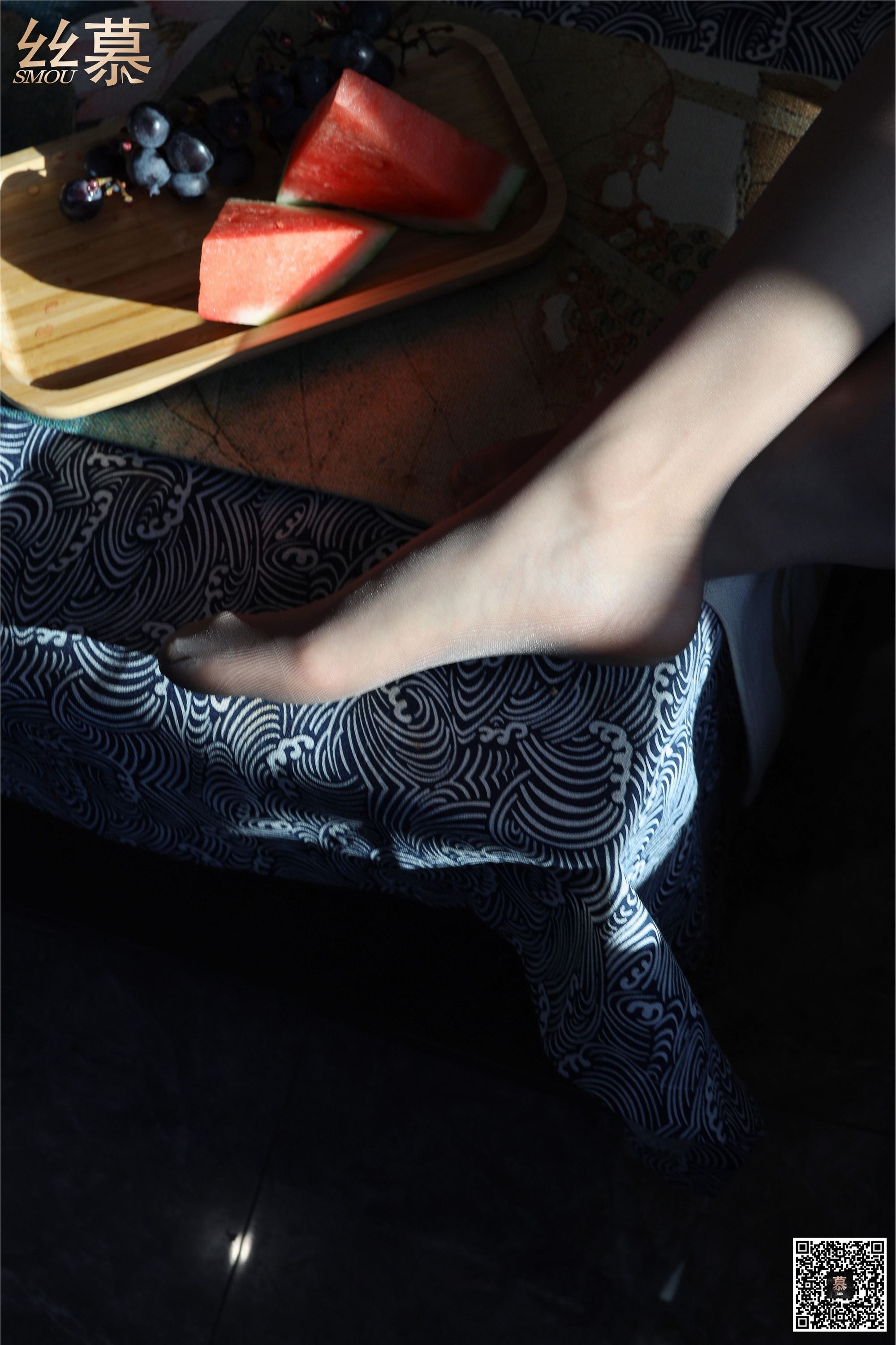 丝慕写真 特写集 TX047 媛媛《西瓜丝足记》